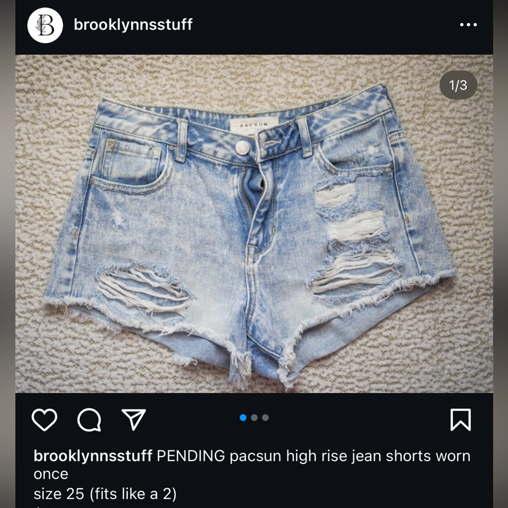 pacsun jean shorts! worn once. great condition. fit like a size 2!